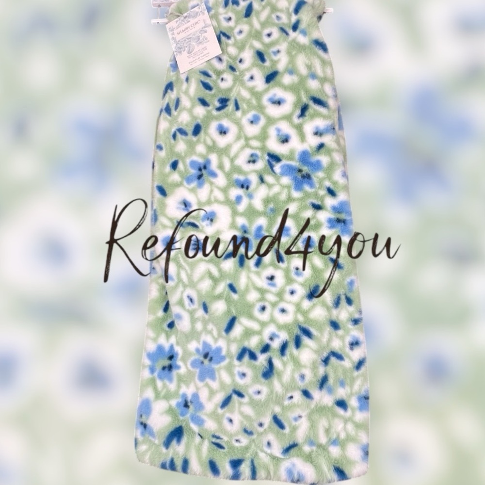 Shabby Chic - ‘Floral Blue/Green’ Faux Fur Throw. 50” x 70”. NWT. Firm!